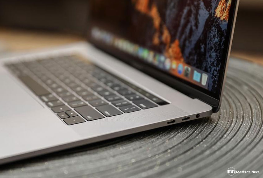 third-generation-butterfly-keyboard-2018-macbook-pro