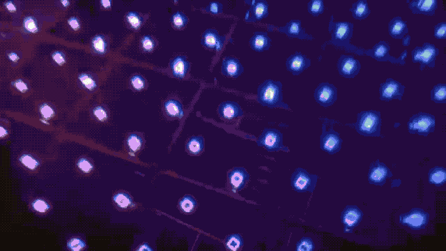 ipad pro mini LED display